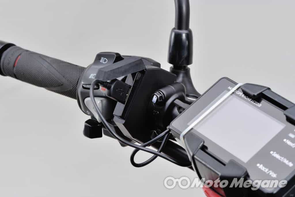 走りながらスマホの充電ができる、バイク用USB電源5選【デイトナ・キジマ・サインハウス】