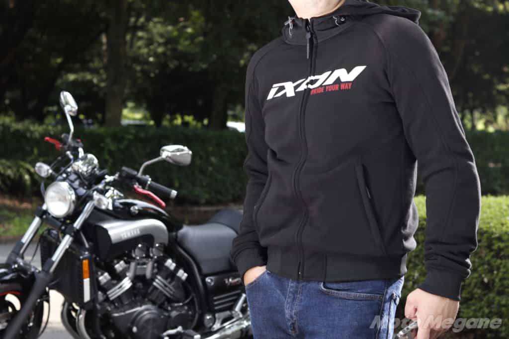 オールシーズンどこへでも着ていける最高の気軽さ!IXON(イクソン)のPALERMOがバイクに乗らない時も大活躍する着心地とカッコよさだった
