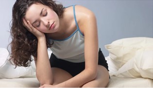 貧困層は睡眠時間を増やしても良い効果がないと明らかに
