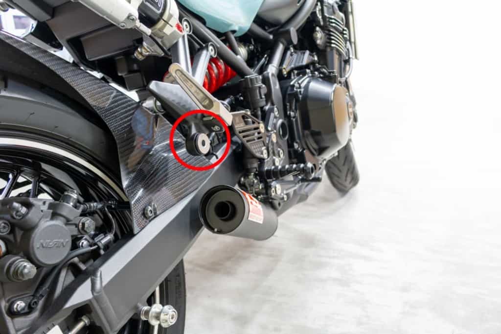 【ARCHI】Z900RS/CAFE専用ハニカムタンデムステップが6月中旬より発売開始