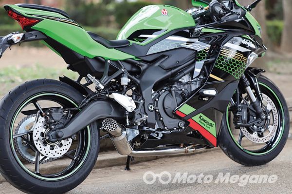 まさにケタ違いに『気持ちイー!』 Ninja ZX-25Rの走りをより爽快に変える!SP忠男 Ninja ZX-25R用POWER BOX FULL