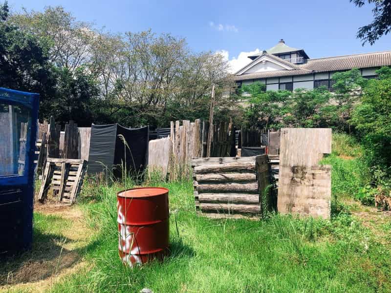 銃はロマン!お城の袂でサバゲーができる?初心者が「菊池BBフィールド」でサバゲー初体験!