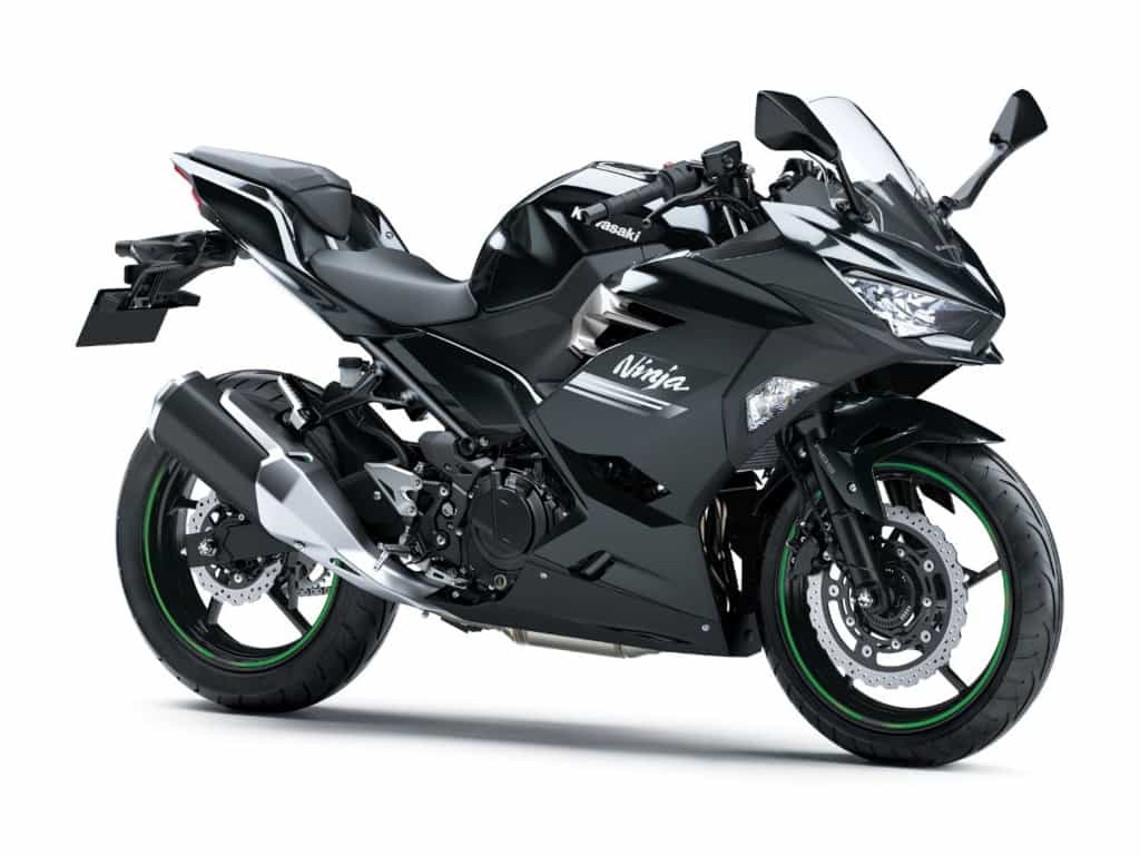NEWカラー追加!カワサキ「Z250」と「Ninja 250」、2022年9月に順次販売開始!