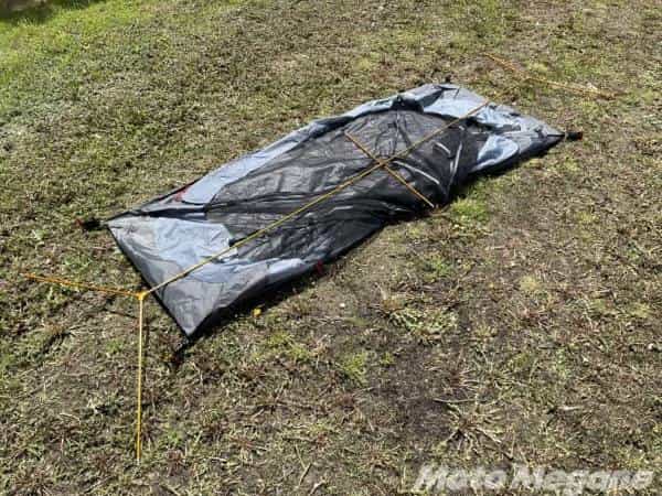 ライダーが作ったキャンプツーリング専用テント「バイクツーリングテント 1」をインプレ