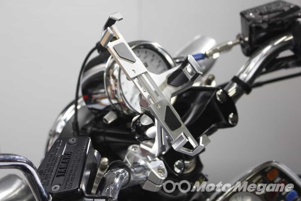 アルミ削り出しで他製品とは一線を画す存在感。プレミアムバイクにもばっちりマッチするSYGN HOUSE MOUNT SYSTEM ABC-6 Smart Phone 汎用ホルダーセット4