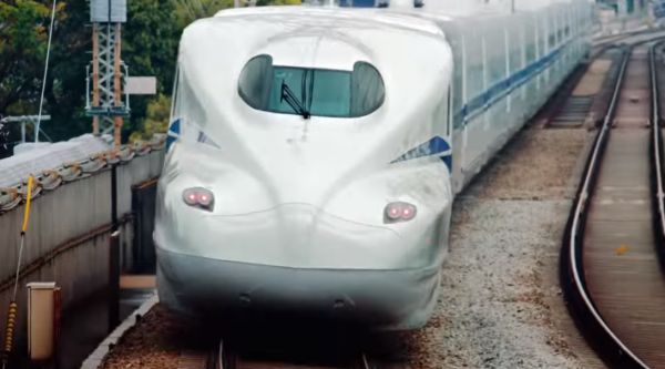 地震がきても走り続ける日本の新型新幹線「N700S」が海外で話題