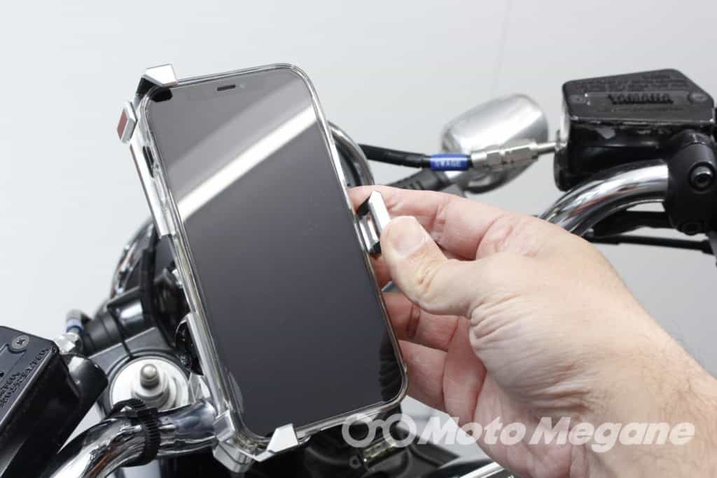 アルミ削り出しで他製品とは一線を画す存在感。プレミアムバイクにもばっちりマッチするSYGN HOUSE MOUNT SYSTEM ABC-6 Smart Phone 汎用ホルダーセット4