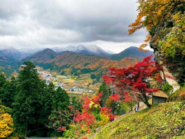 東北随一の絶景が拝める!山形県山寺の紅葉情報まとめ!見頃やアクセスなどを紹介!