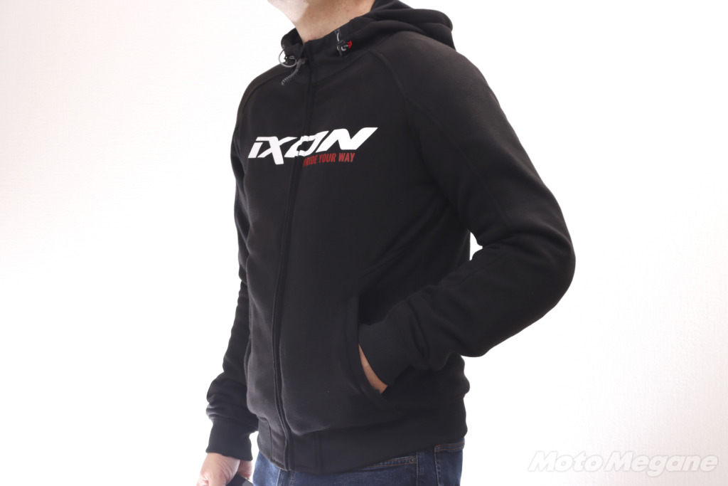 オールシーズンどこへでも着ていける最高の気軽さ!IXON(イクソン)のPALERMOがバイクに乗らない時も大活躍する着心地とカッコよさだった