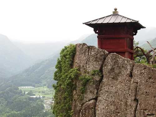 東北随一の絶景が拝める!山形県山寺の紅葉情報まとめ!見頃やアクセスなどを紹介!