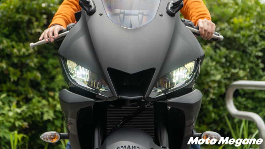 YAMAHA YZF-R25試乗! カブ乗りの茅ケ崎みなみがインプレします!スポーツバイクの魅力とは…!?
