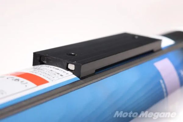 久々に感動!スプレー缶が壁にピタっ!ガレージ収納問題に革命発生