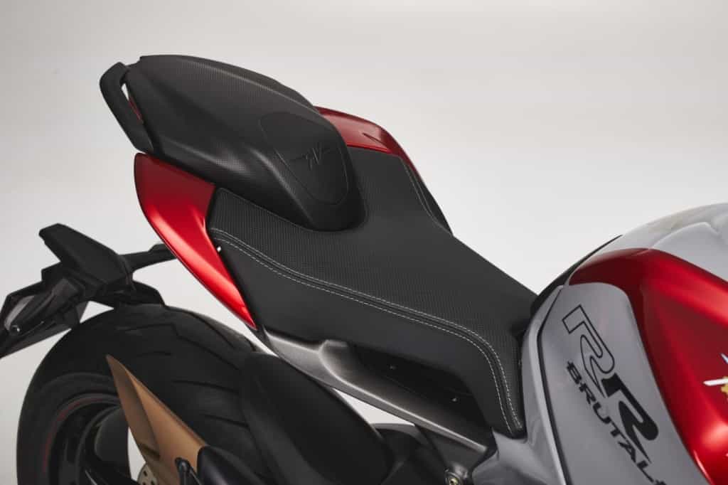 【MVアグスタ】2021年モデル「BRUTALE 800」の発売を6月より開始!