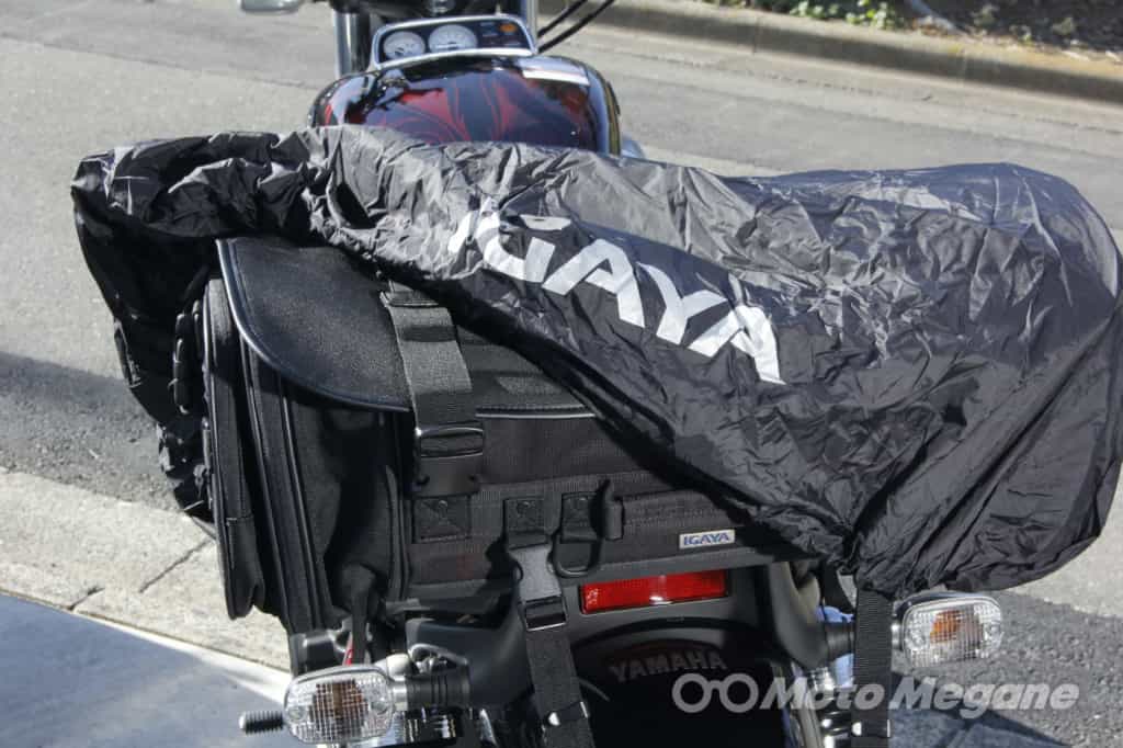 簡単積載可能で容量可変もできる!1泊ツーリングに最適なIGAYAのロングツーリングシートバッグ