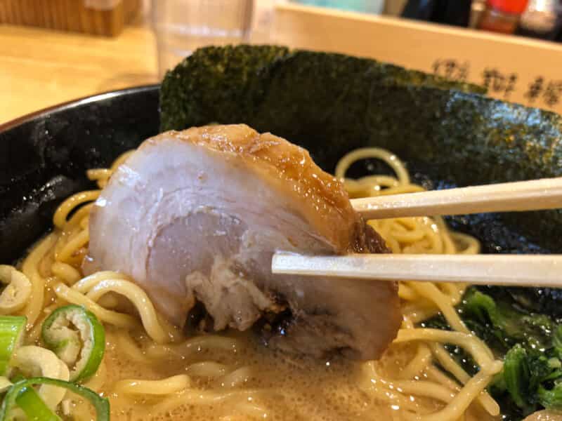 高尾街道沿い『元八王子食堂』が家系らーめんの提供開始!