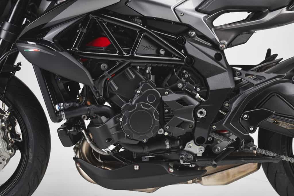 【MVアグスタ】2021年モデル「BRUTALE 800」の発売を6月より開始!