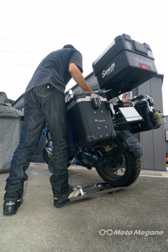 楽に安全に大型バイクを移動させる秘密兵器!WORLD WALK バイクムーバープログレスセット
