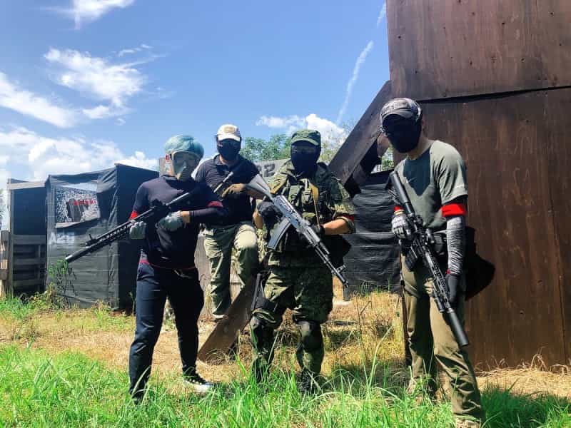 銃はロマン!お城の袂でサバゲーができる?初心者が「菊池BBフィールド」でサバゲー初体験!