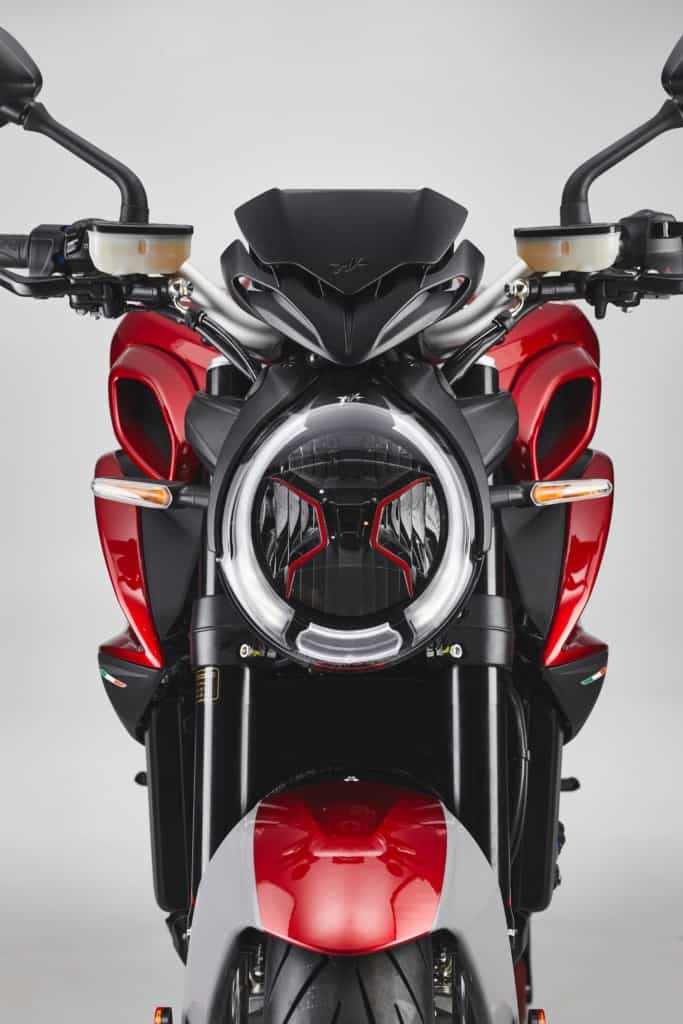 【MVアグスタ】2021年モデル「BRUTALE 800」の発売を6月より開始!