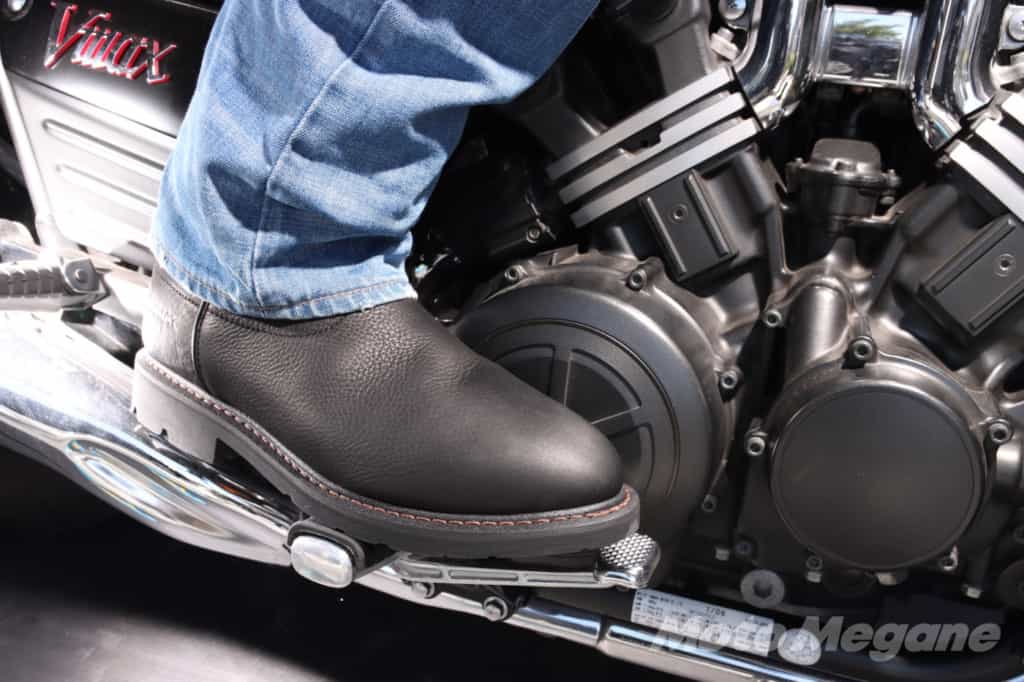 リアルレザーブーツながら、お手頃価格・完全防水・しなやかな履き心地!バイクユーザーにおすすめしたいARIAT(アリアット)の「Men’s Sierra Waterproof Work Boot」