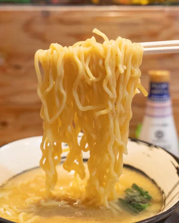 市役所近くにオープン!北海道直送の超新鮮ネタ&ラーメンも?!『八王子水産だヨ!』