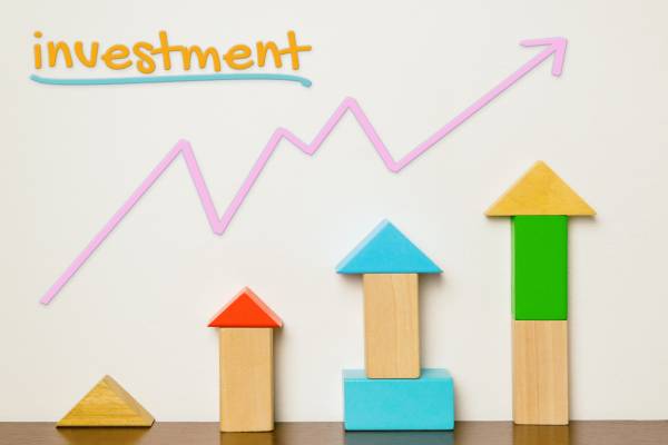 米国株(アメリカ株)を買うにはどうしたらよいか、3ステップで解説 日本株との違いは?
