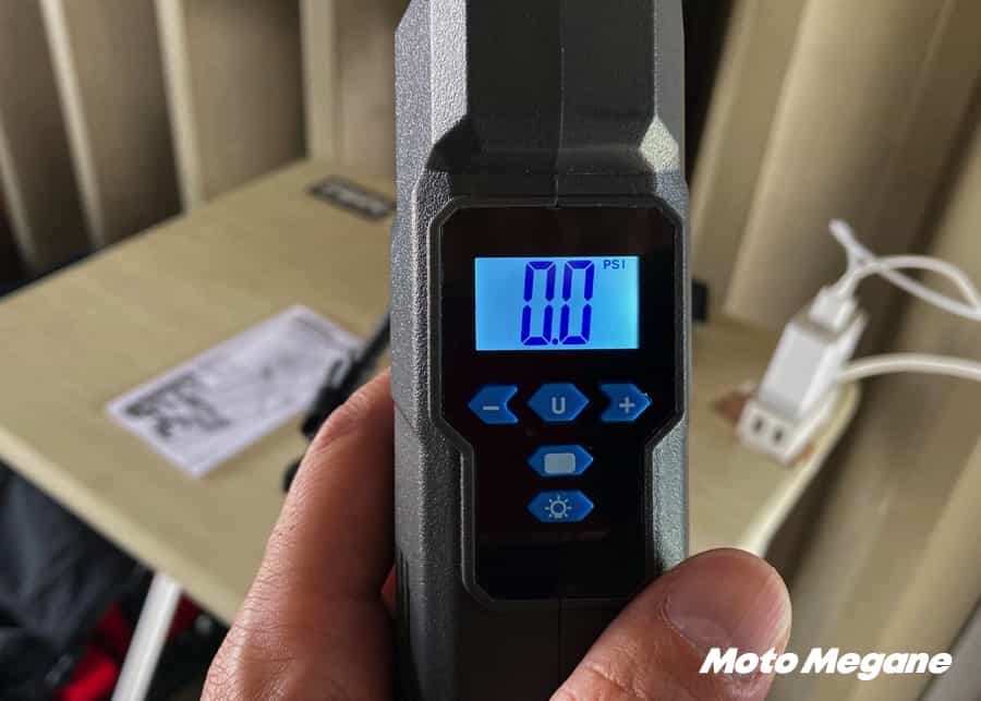 タイヤの空気圧調整のオート化?モバイルエアーポンプを使ってみた結果