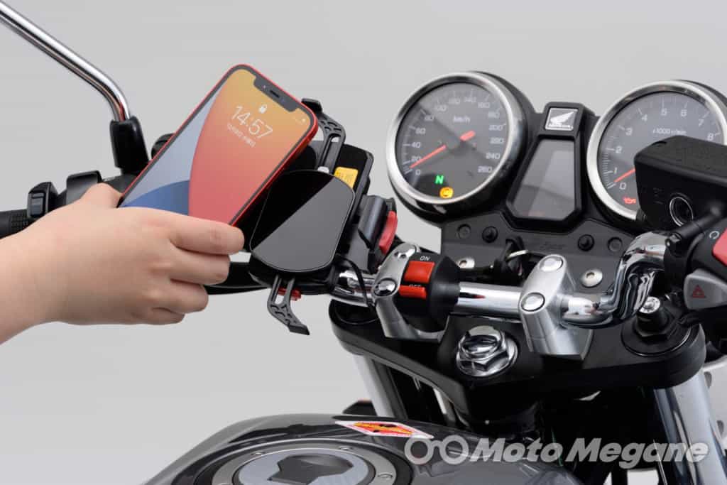 走りながらスマホの充電ができる、バイク用USB電源5選【デイトナ・キジマ・サインハウス】