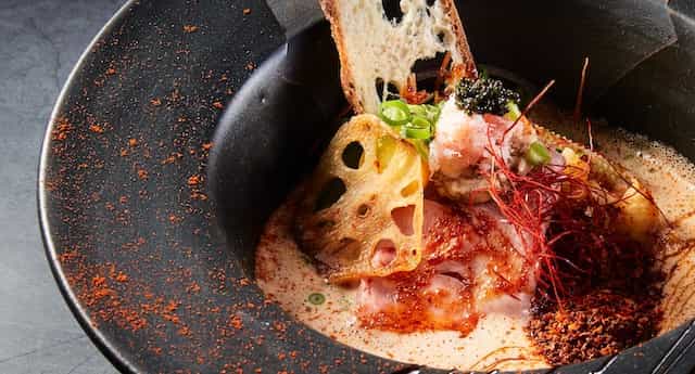 神戸・北野に「フレンチ×ラーメン」がコンセプト 新感覚ラーメン店が誕生!