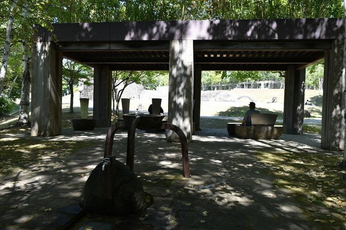 石切り場がアートな公園に変貌!コスプレも映える異空間「札幌市・石山緑地」