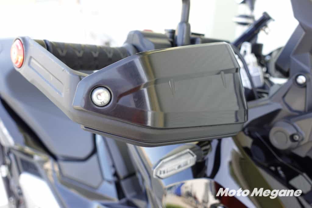 新型X-ADVを自分らしくカスタム!紹介します!