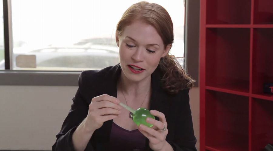 【実験映像】アメリカ人に“日本のお菓子”を食べさせてみた反応が面白い!