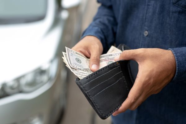 2.つみたてNISA(積立NISA)で資金を引き出す方法は?