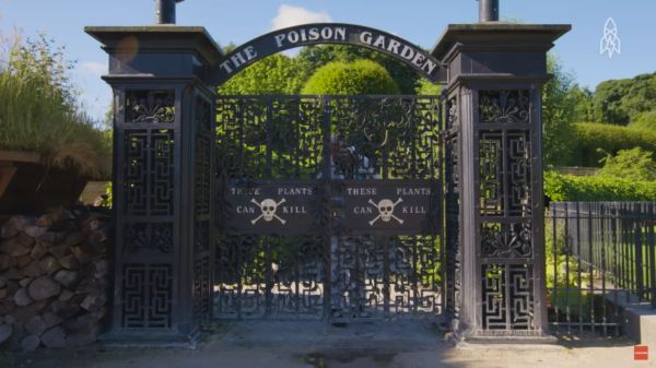 気絶する客も…世界一危険な「殺人植物園」とは