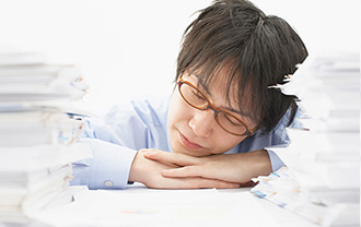 心が疲れた時の原因やサインは?精神的にしんどい時の対処法をご紹介!
