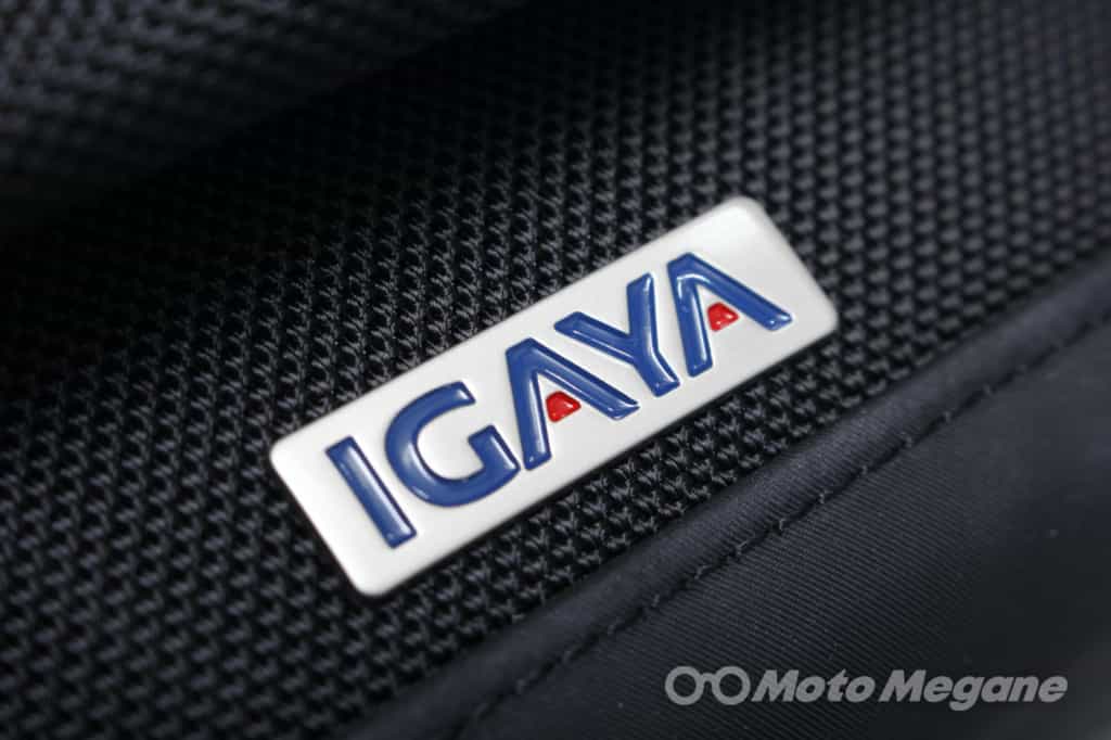 簡単積載可能で容量可変もできる!1泊ツーリングに最適なIGAYAのロングツーリングシートバッグ