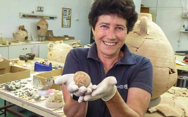 人のうんちの中から「1000年前の鶏卵」が完璧な状態で見つかる