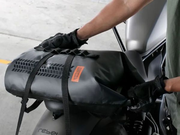 釣り・キャンプ・ツーリング、用途は無限大!「十徳」防水バックパック登場