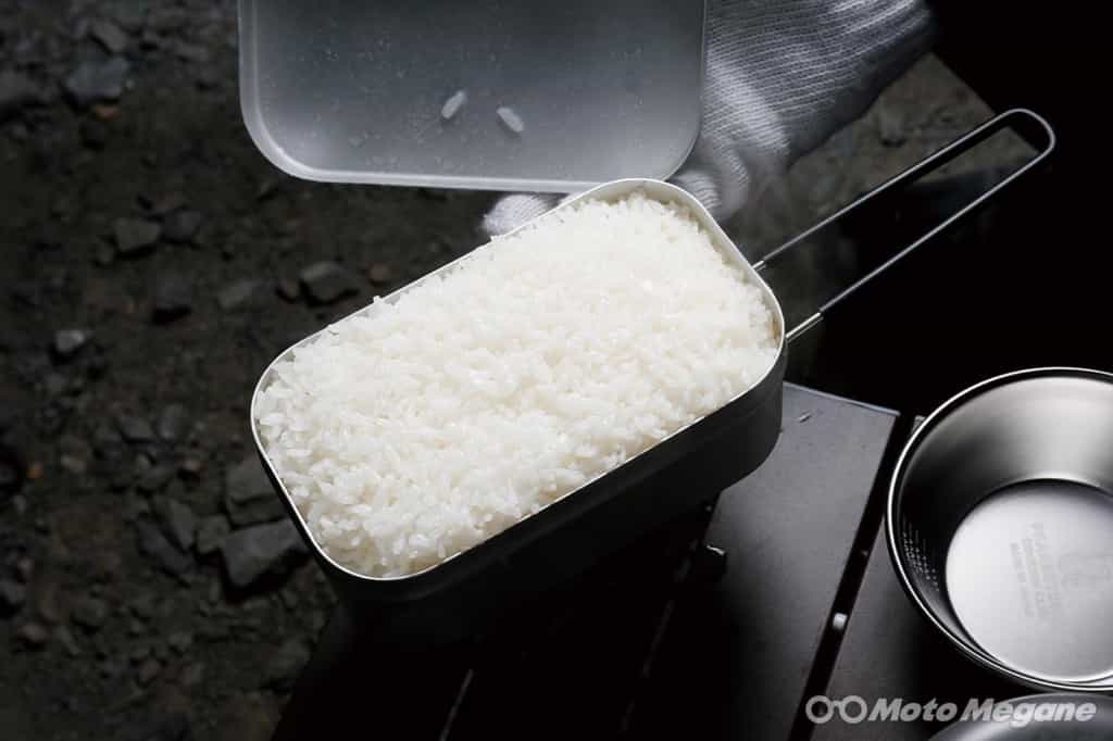 初心者キャンプ飯の作り方&火起こしの勘所と道具をガイド!初めてのキャンプツーリング(後編)