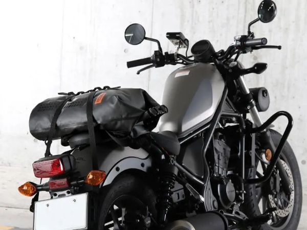 釣り・キャンプ・ツーリング、用途は無限大!「十徳」防水バックパック登場