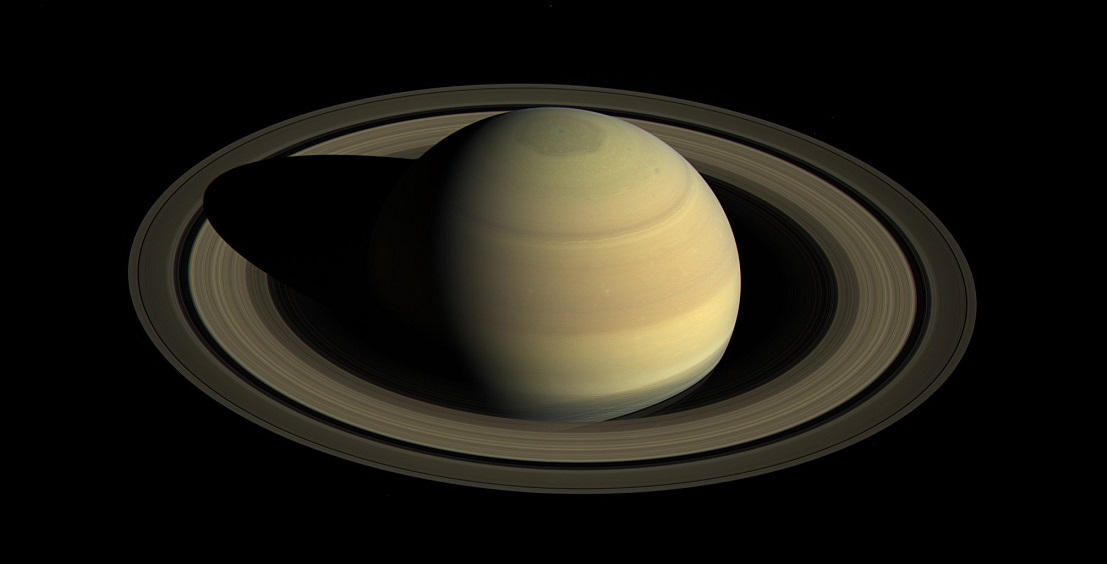 謎に包まれた土星の内部、実は蜂蜜のよう?