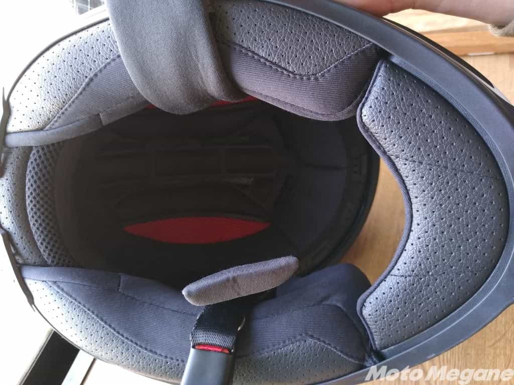 軽くて小さいインナーバイザー付きフルフェイス「FF-COMFORT」を使いこんでインプレ