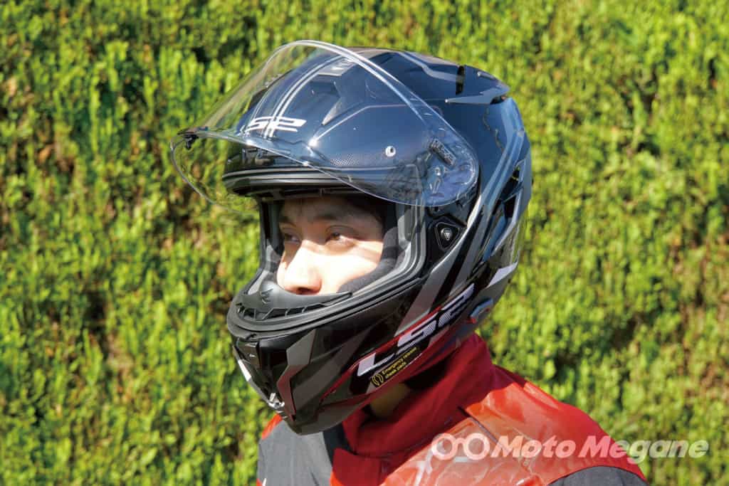 世界に認められた高性能ヘルメットの最新モデルLS2 HELMETS CHALLENGER F