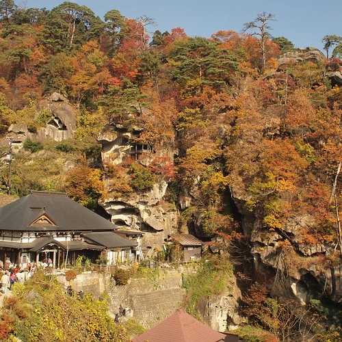 東北随一の絶景が拝める!山形県山寺の紅葉情報まとめ!見頃やアクセスなどを紹介!